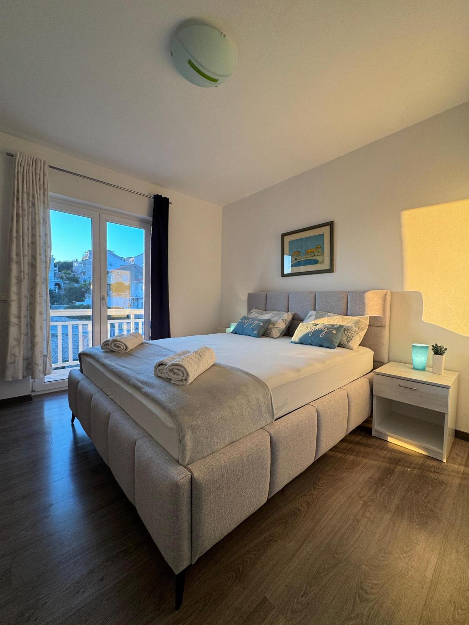 Guest House Kovacevic Hvar Town Exterior photo